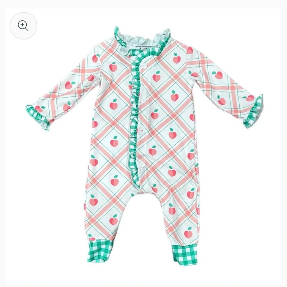 SUGAR BEE CLOTHING - Ruffle Buttflap - Peaches Plaid - NWOT!
